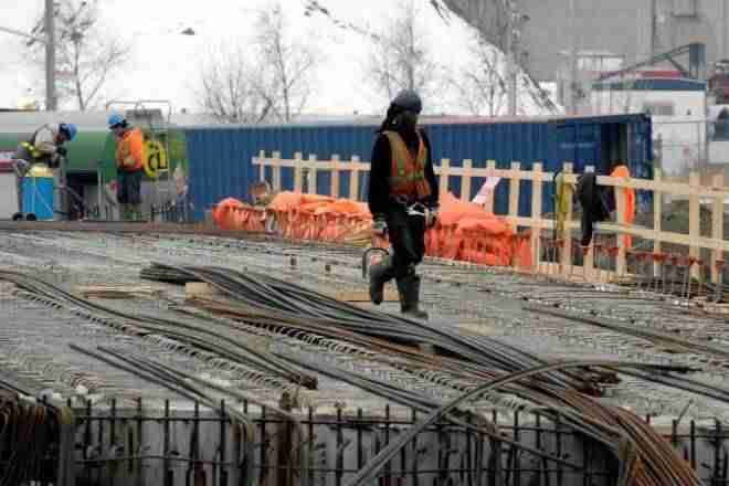 电容器Infraprojects为400亿卢比的IPO打开了一个体面的反应;零售买家阵容