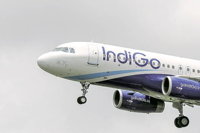 摩根士丹利的Indigo父间间航空公司等重量等重量;喷射燃料，定价是对策