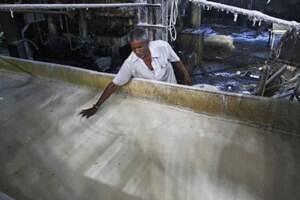 中心的37％的糖配额棒陶而西拉斯·甘油厂Inmaharashtra