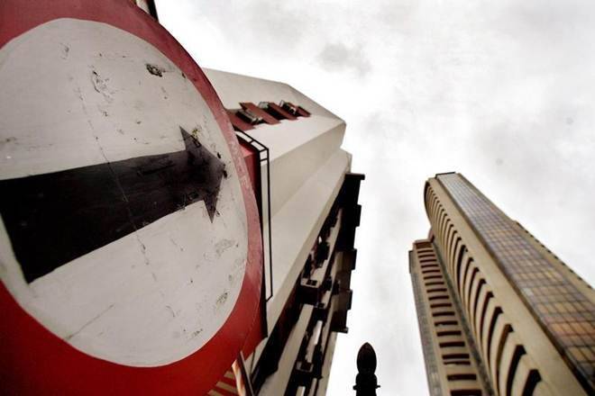 Sensex今天：指数飙升435点以记录高; Jaitley的PSU银行RECAP引导SBI，PNB获得高达48％