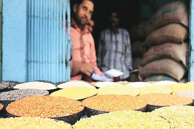 Centle Slaps 30 PCT在鹰嘴豆中进口关税，扁豆以遏制Cheapimports