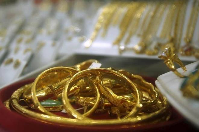 “WGCREPORT表示，全球黄金需求跌至4,071吨至4,071吨