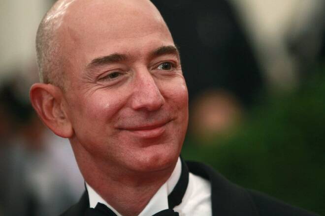 Centi-亿万富翁Jeff Bezos增加了250亿美元的价格超过3个月的1亿美元