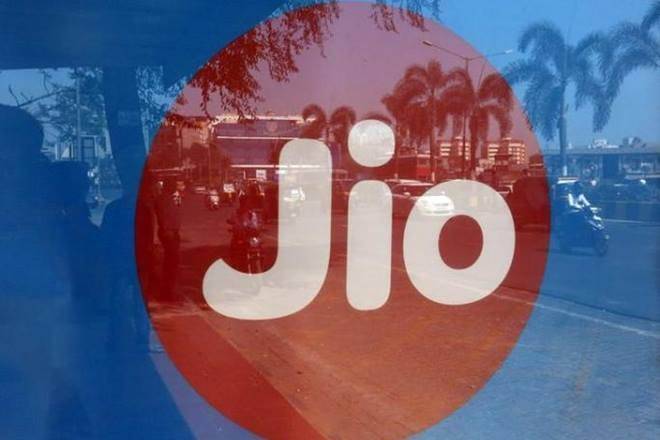 电信战争加热：Reliance Jio在竞争对手们参加了一个JIBE，“古董商业模式”表示并不值得注意