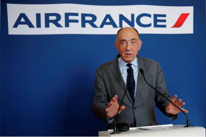 “France France会生存吗？罢工成本航空公司300澳洲欧元，股票遭受最大的一天跌倒犹豫不决