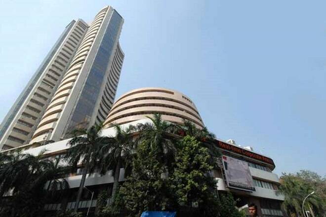 Sensex开启近100点更高; Adani Ports，Icici Bank，Topgainers之间的RIL