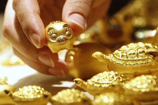 黄金低于美国乔布迪塔前面的1,200美元的重点水平
