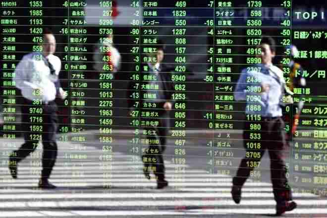亚洲股票拖累与焦点的贸易困境;赚钱