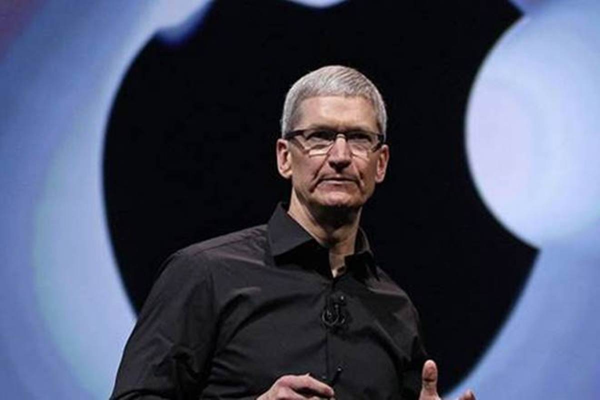 苹果首席执行官蒂姆厨师朝向成为亿万富翁;准备好收获12000万美元的股票