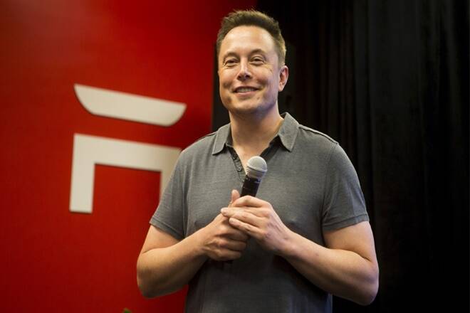 服用特斯拉私人：Elon Musk返回Twitter以列出Thedeal的财务顾问