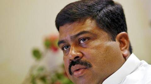 石油公司在Andhra Pradesh投资于1卢比的FY22：Dharmendrapradhan.