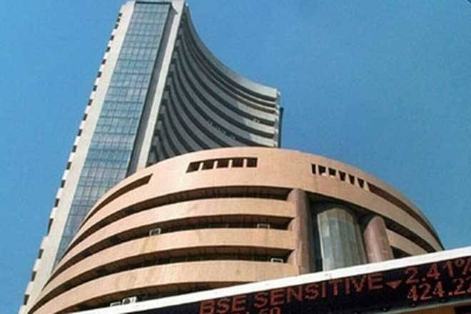 Sensex，漂冲从6个月的低点反弹，剧本在两年内最大的白天收益在截图