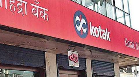 Kotak Mahindra银行股票以绿色股份，即使是具有轴路的合并谣言