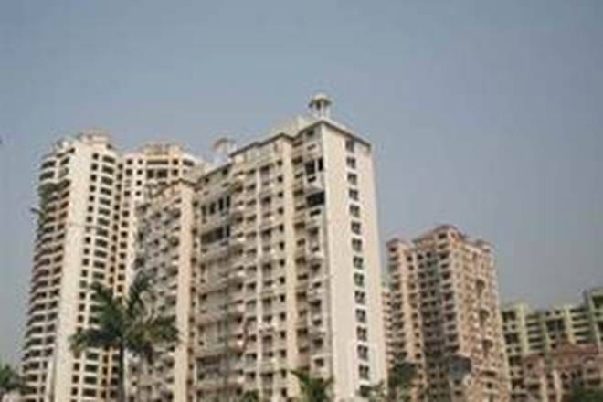 分析师角：修改Oberoi Realty Rating to'Buy'; TP RS550