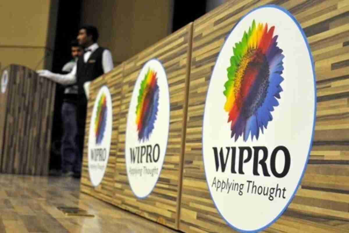 分析师角：维持'持有'on wipro，修订的目标价格RS340