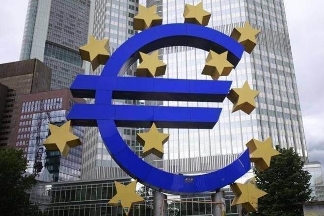 欧元等待欧洲央行，加拿大，澳大利亚美元汉语朗近2  - 几个月