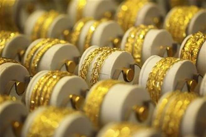 黄金再次超过30,000卢比，银子高于RS43,000