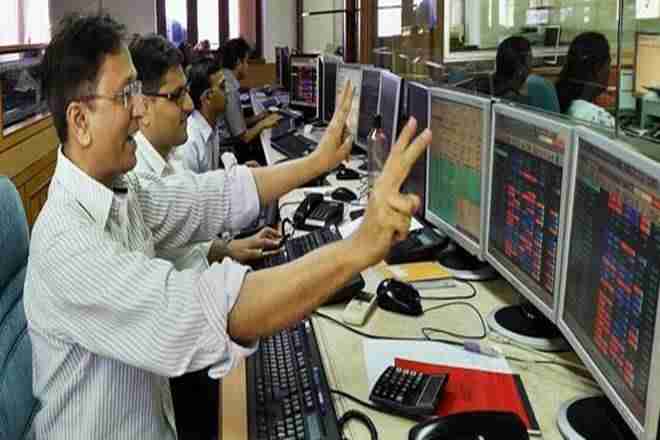 10股载有Sensex FAST30000