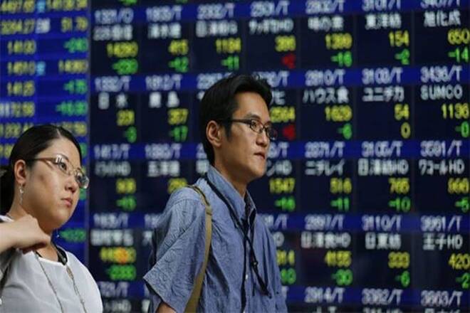 亚洲股票下来，美元柱子上涨了阳性U.S.Data