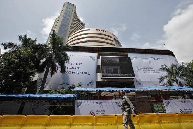 Sensex Plinges沿着5个月低，漂亮率低于10,750;关键因素落后