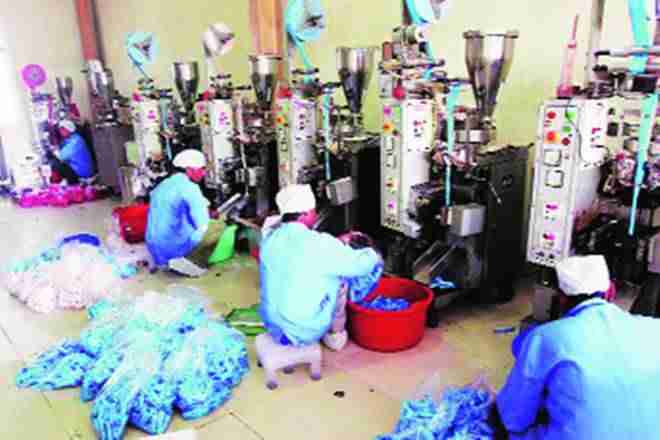 合作银行在Maharashtra拒绝了55个糖厂