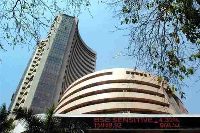 Sensex Rallies 320点，UltraTech，Reliance，HDFC孪生;检查keyReasons.