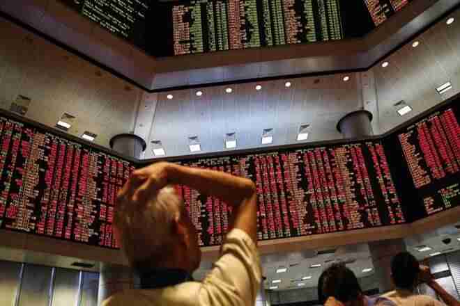 亚洲线索的Sensex坦克164分，Ril Plinges 1.75％;卢比滑倒13乌索乌斯托尔