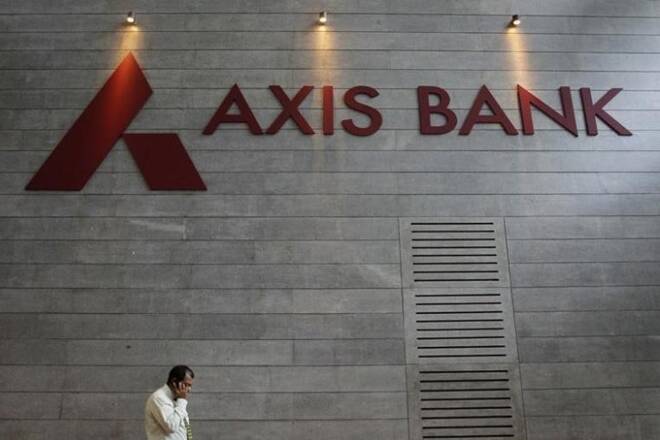 Axis Bank Q4利润将43％降至1,225crore