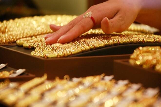 黄金价格周二跳过150卢比，因为国际货币基金组织削减了增长前景福伊亚