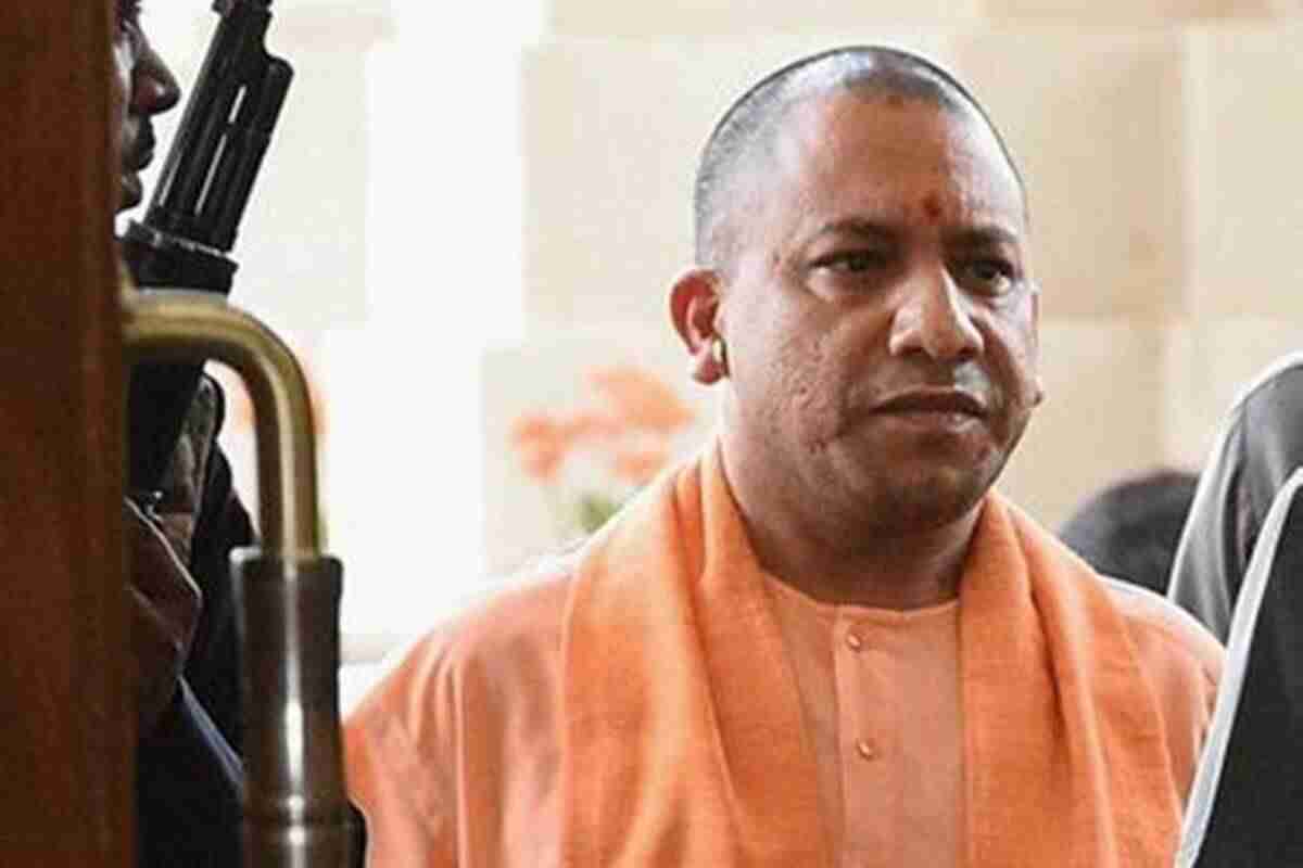 UP CM Yogi AdityAnath参加Bsetoday上的勒克瑙市政机构的债券上市