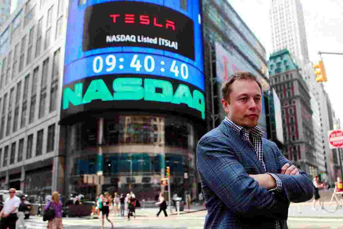 Tesla市场价值在第一次跨越8000亿美元