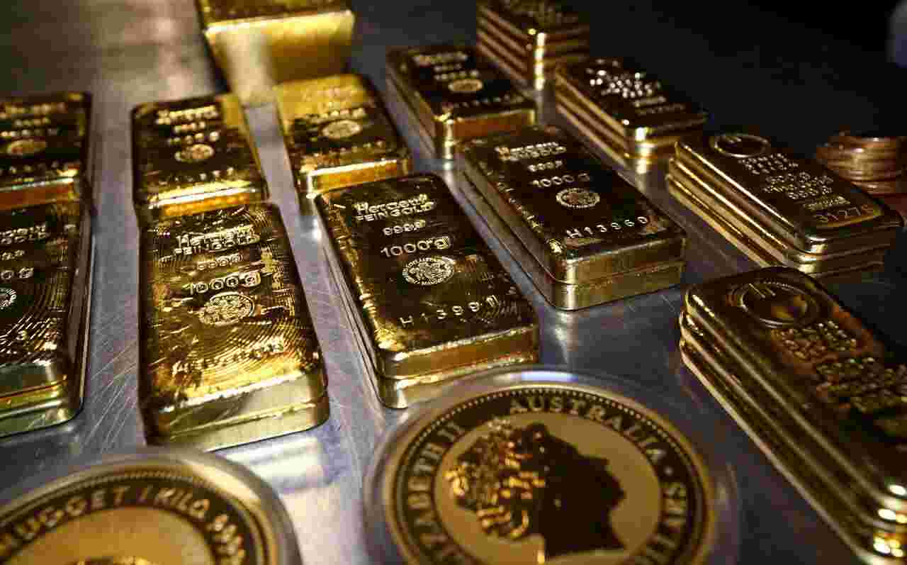 黄金价格从历史新高跌至11,000卢比，低于45,500卢比; MCX Goldheaded在哪里？