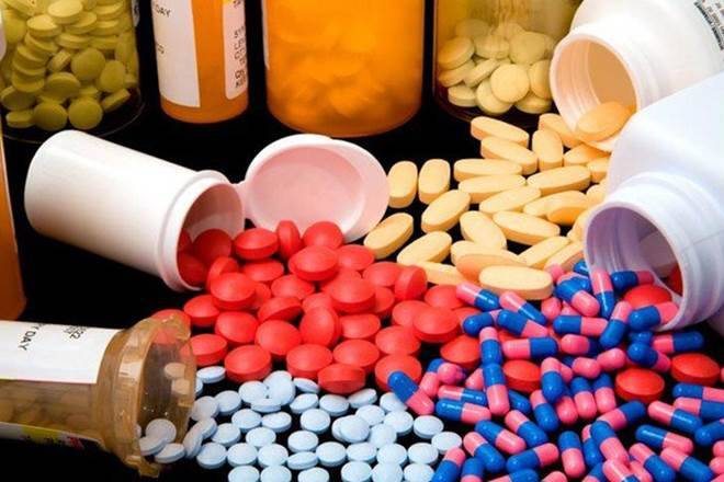 这5个Pharma股票在过去3个月份的Sun Pharma，Cadila医疗保健