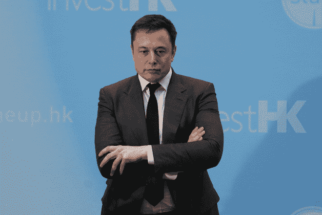 猜猜谁只是敲打了特斯拉的股票。提示：他为公司工作，并在Thetitle中有“酋长”