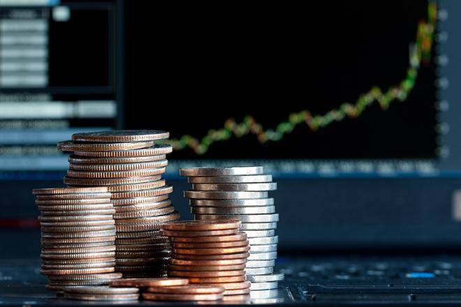 私募股权和风险投资投资汇率为2017年上半年举办11英镑的41％