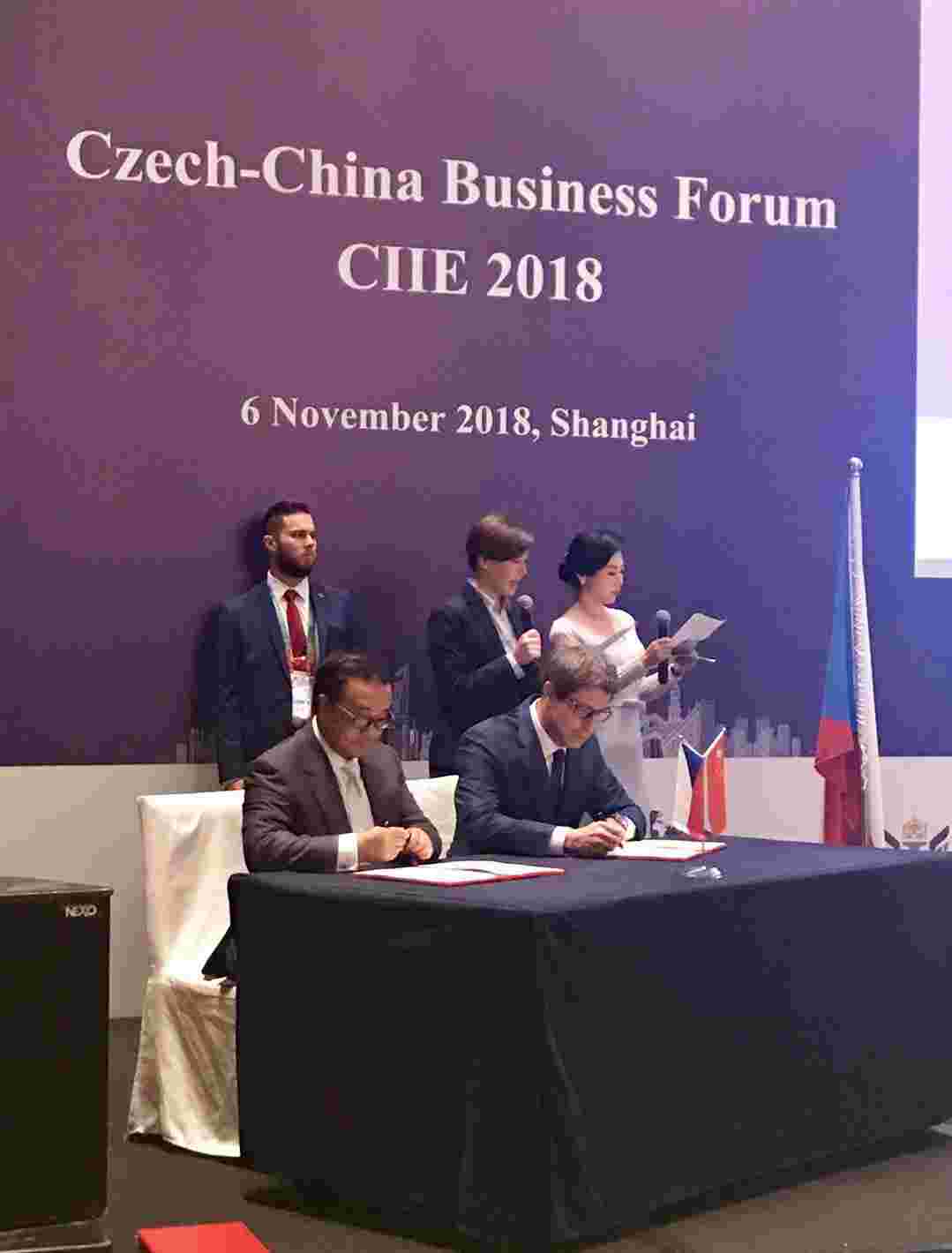 捷信集团母公司-PPF集团携手中信集团共谱“新丝绸之路”合作新篇章