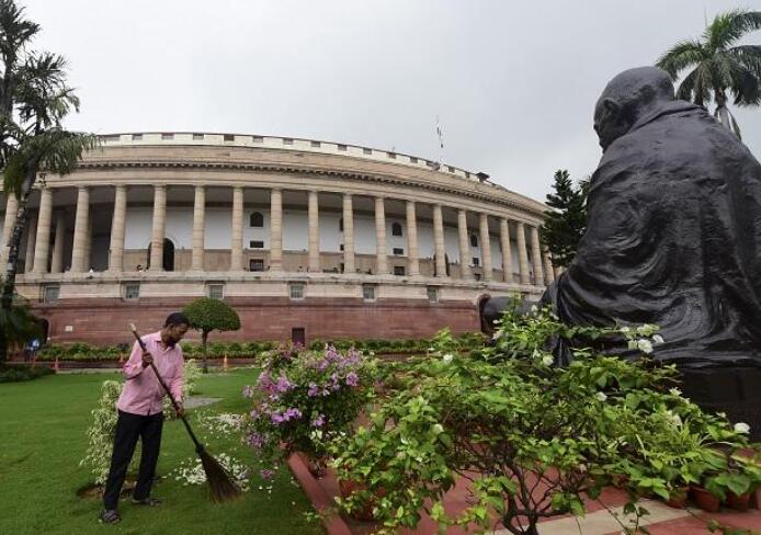 “印度国有一般保险公司私有化法案获得议会批准