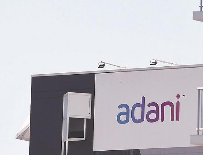 阿达尼输电与阿达尼道达尔天然气公司股价连续第四个交易日上涨5%