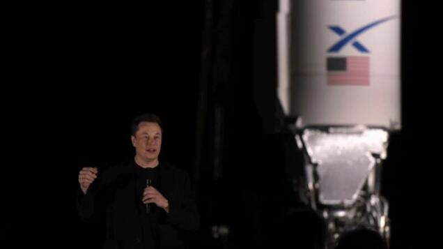 埃隆马斯克的SpaceX可能会在2024年之前将星际飞船发射到月球