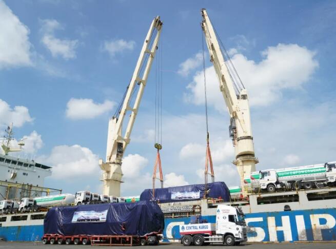 SMH Rail准备将马来西亚第一辆绿色机车运往非洲