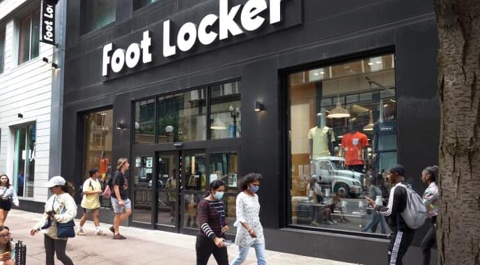 零售商表示2022年销售额将下降因预计耐克产品销量将减少Foot Locker股价下跌