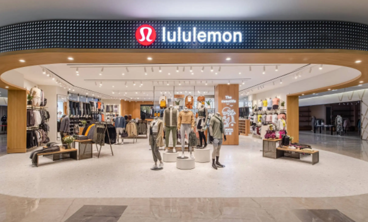Lululemon将推出服装与活动和课程的月度会员以争取忠实客户