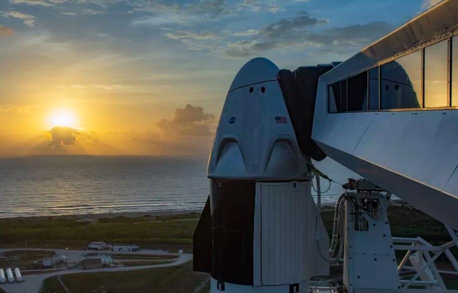 “NASA的SpaceX Crew 1任务的发射推迟到11月
