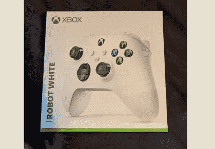 “互联网资讯：微软新的Xbox Series S控制器从包装中得到确认