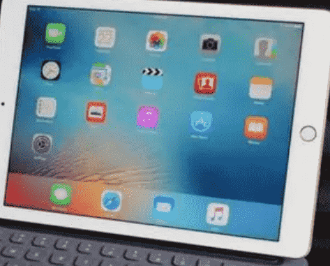“但是花一些时间使用新的9.7英寸iPad您就会知道它是Pro
