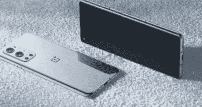 “OnePlus9R5G智能手机被戏弄为游戏电话