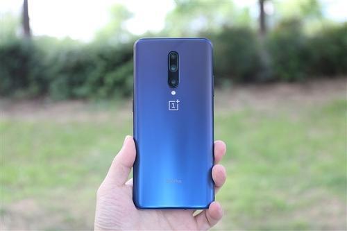 OnePlus 8 ProAI基准测试得分低于Mi 10 5G和Galaxy S20