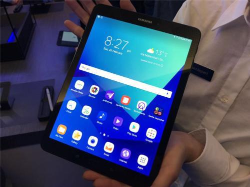 三星通过新的Tab S3和Galaxy Book解决平板电脑和二合一的问题