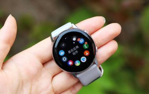 Galaxy Watch Active 2即将能够监控您的血压