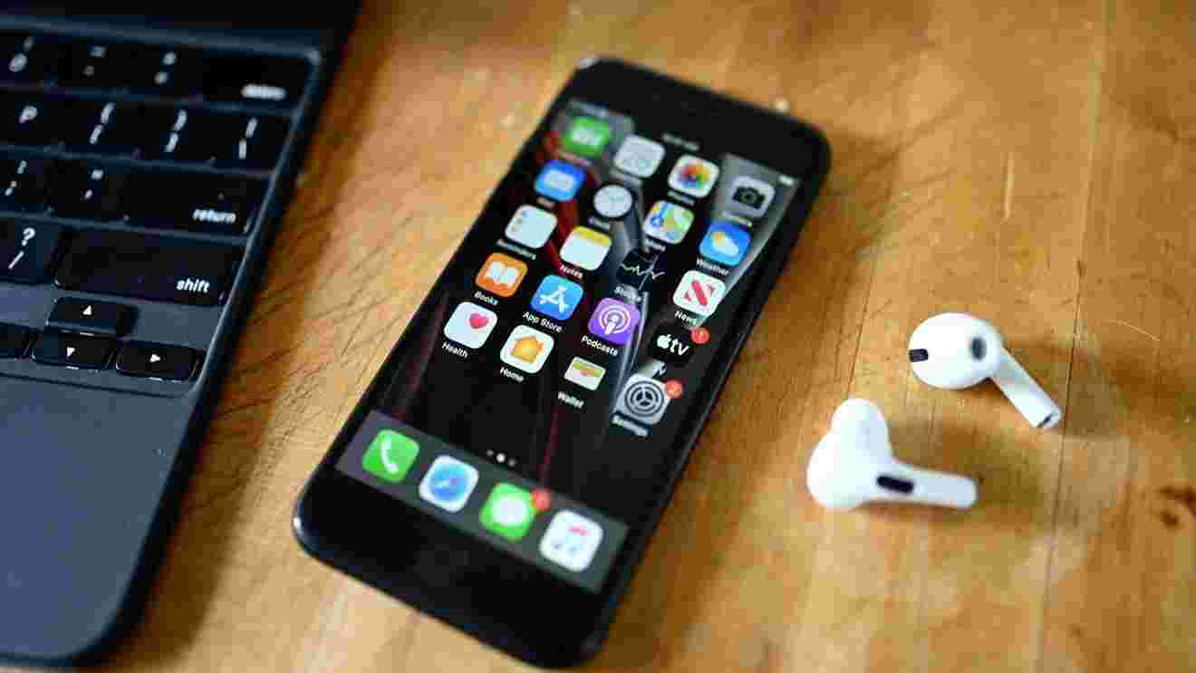 “苹果确认计划在印度本地生产iPhone SE